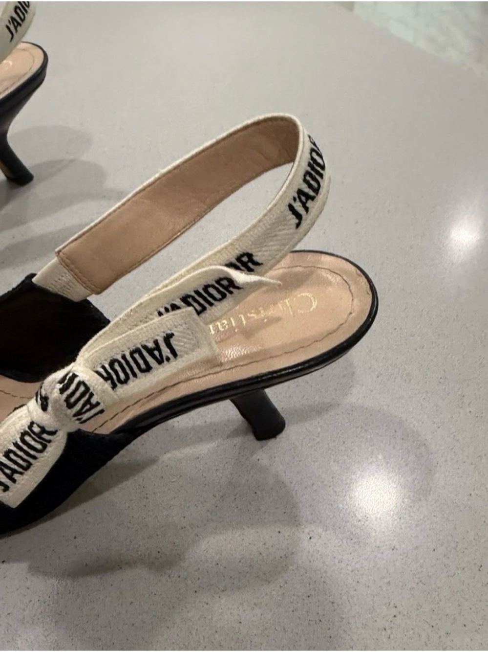 Dior Black Pointed Toe Slingback Heels with J'Adior Ribbon - Picture 3 of 4